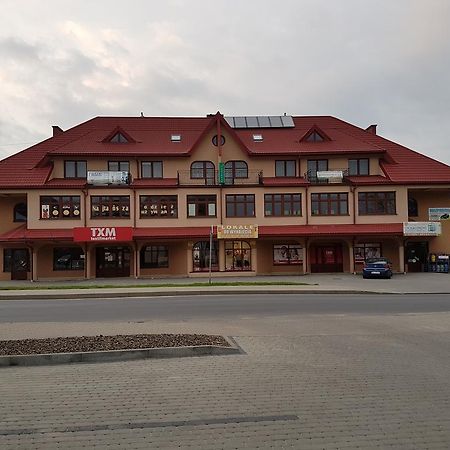 Hotel Gosciniec Ustrzycki Ustrzyki Dolne Esterno foto
